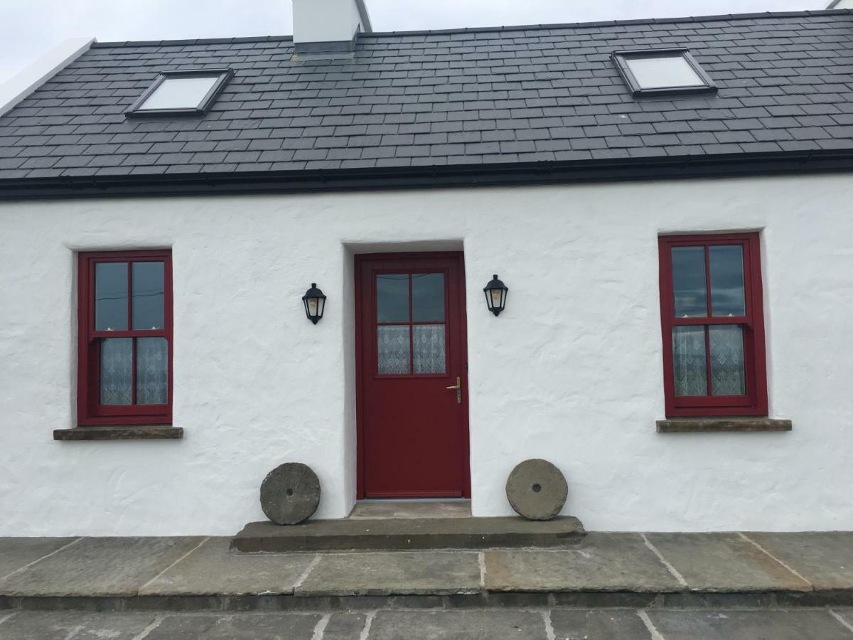 Conway's With Sea View Nestling By Cliffs-of-moher * Liscannor